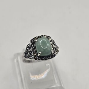 Vintage Genuine Jade Marcasite 925 Sterling Silver Open Work Silver Ring Size 6